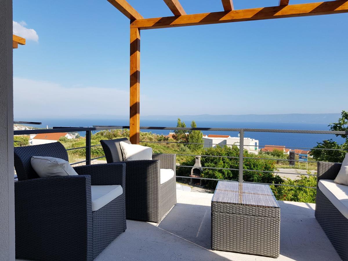 Apartments Lolita Бол Екстер'єр фото
